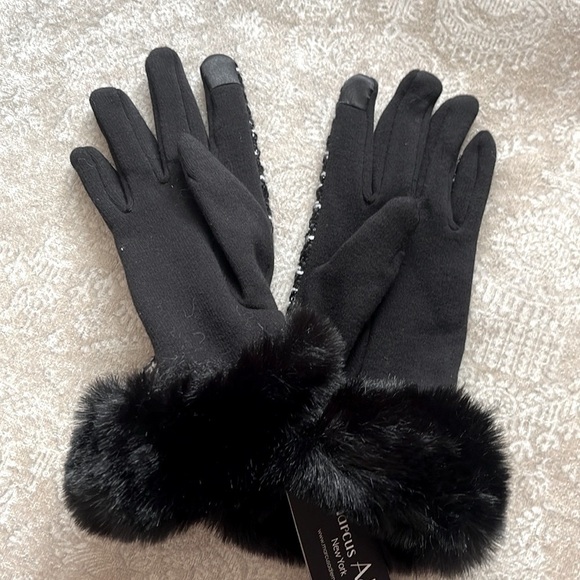 NWT Vince Camuto Faux Fur Earmuffs w/ Embellished Headband & Marcus Adler Gloves main image 5